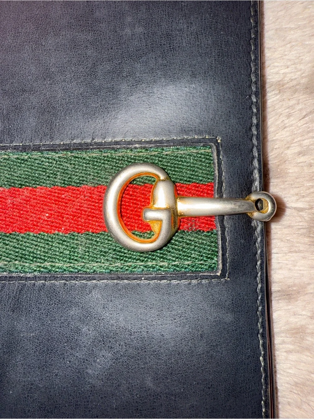 Gucci Vintage Black Leather Wallet with Green & Red Stripe and Metal Clasp